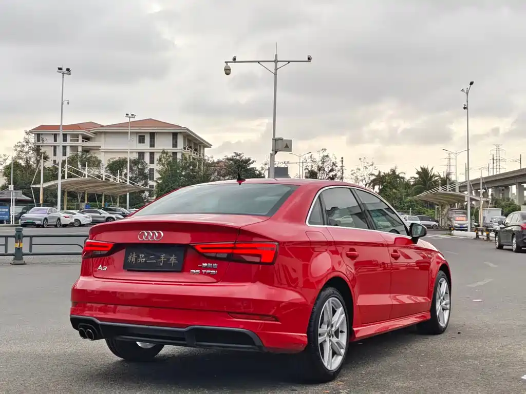 Audi A3 — фото 9