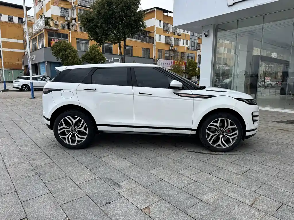 Land Rover Evoque — фото 4