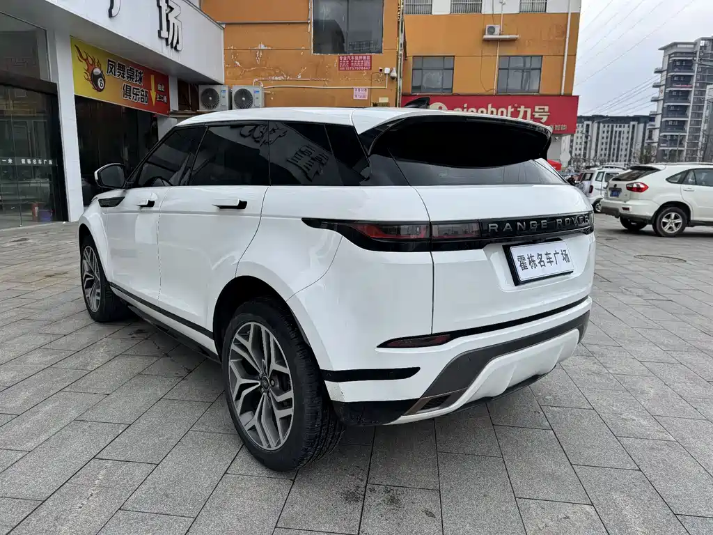 Land Rover Evoque — фото 6
