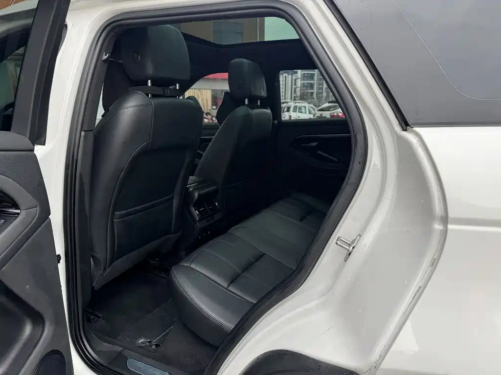 Land Rover Evoque — фото 9