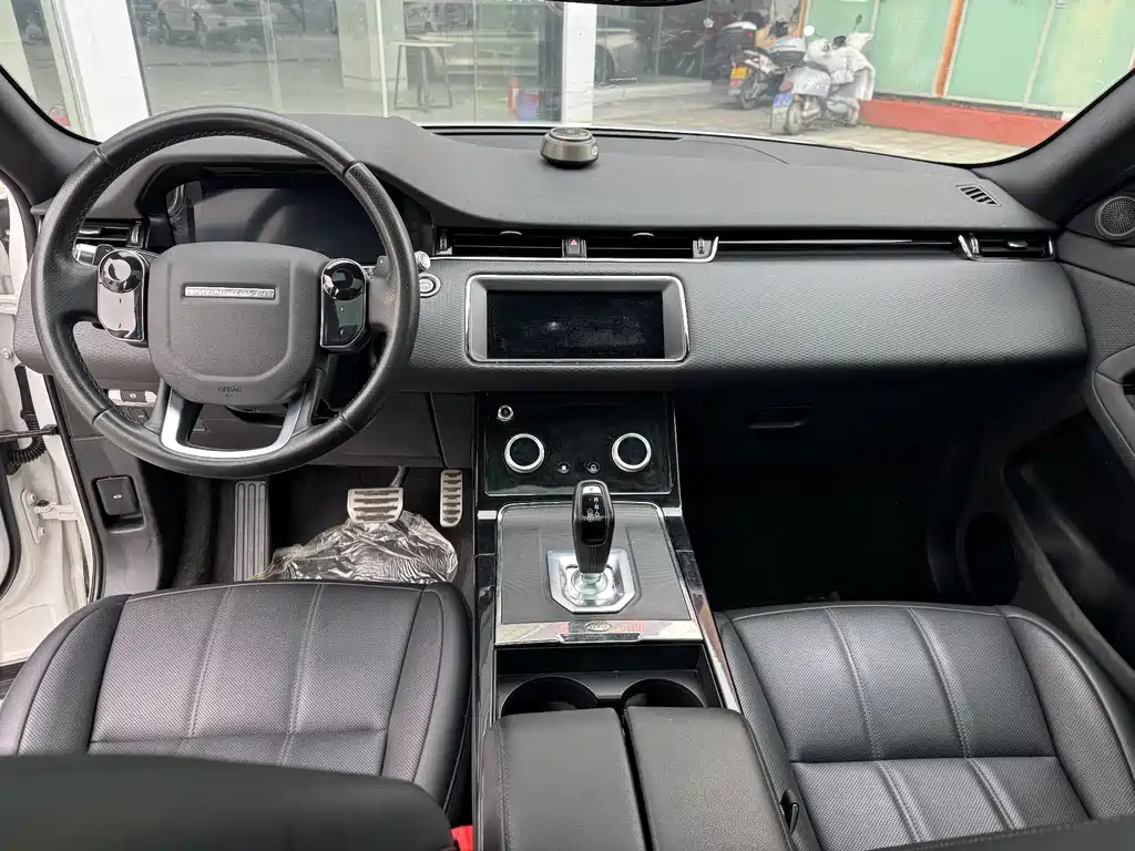 Land Rover Evoque — фото 10