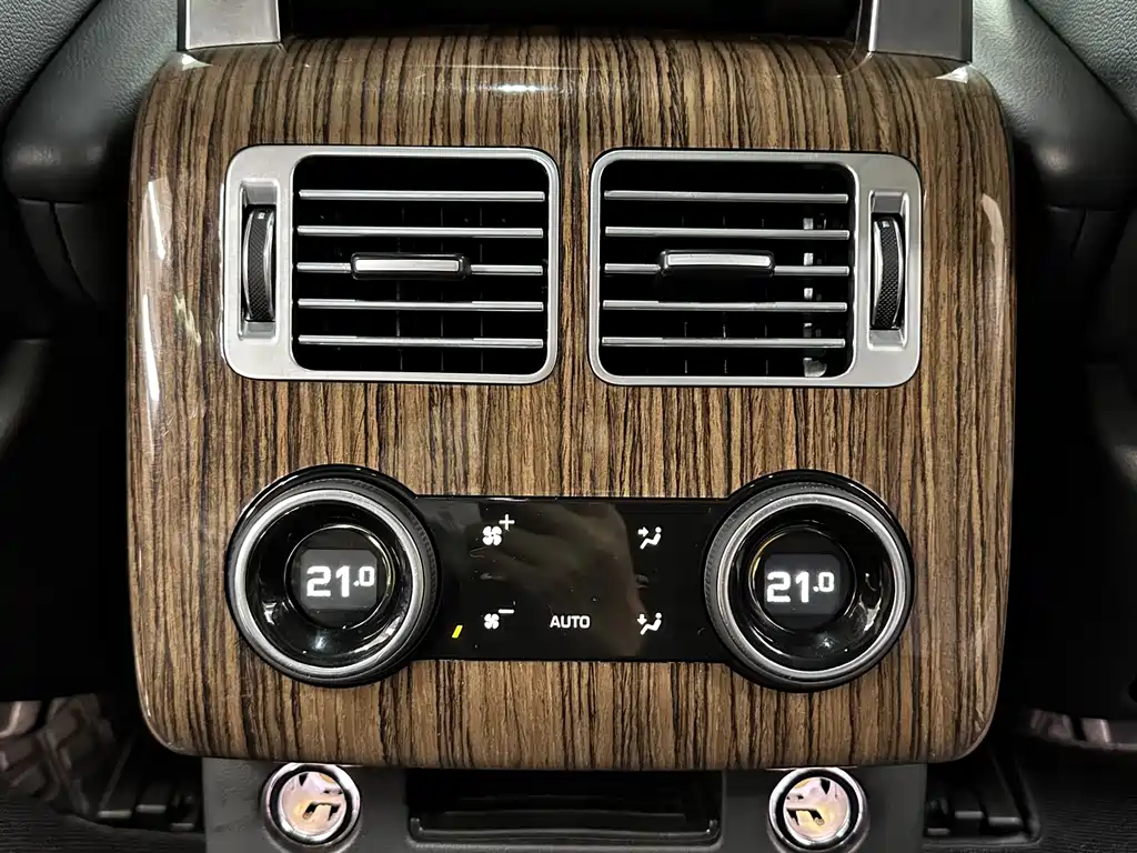 Land Rover Range Rover — фото 18