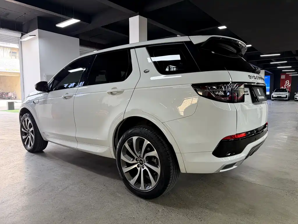 Land Rover Discovery Sport — фото 11