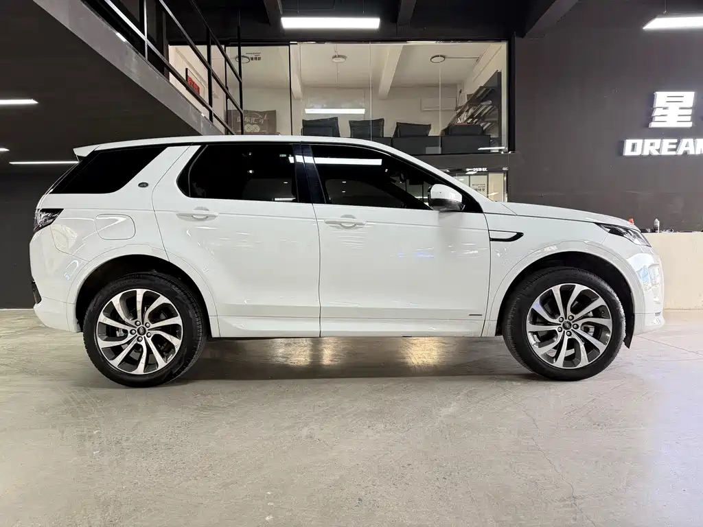 Land Rover Discovery Sport — фото 10