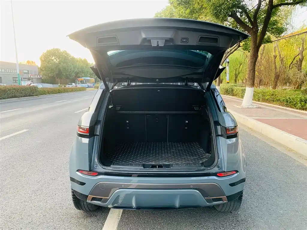 Land Rover Evoque — фото 10