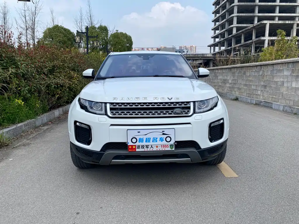 Land Rover Evoque — фото 2