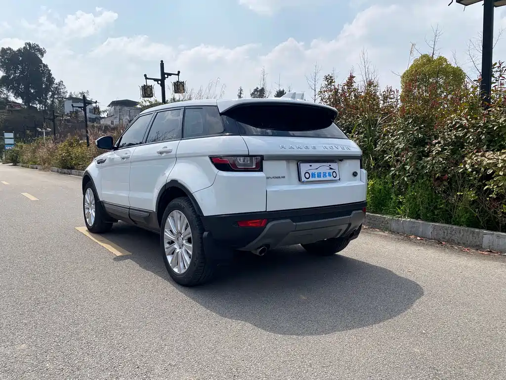 Land Rover Evoque — фото 4
