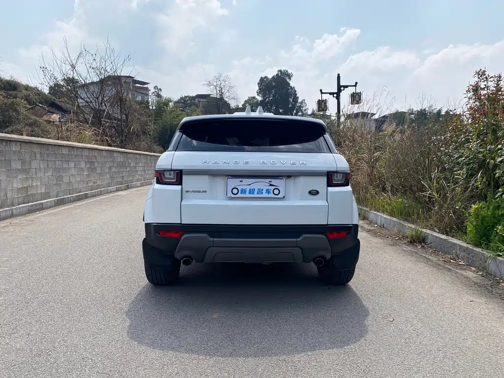 Land Rover Evoque — фото 5