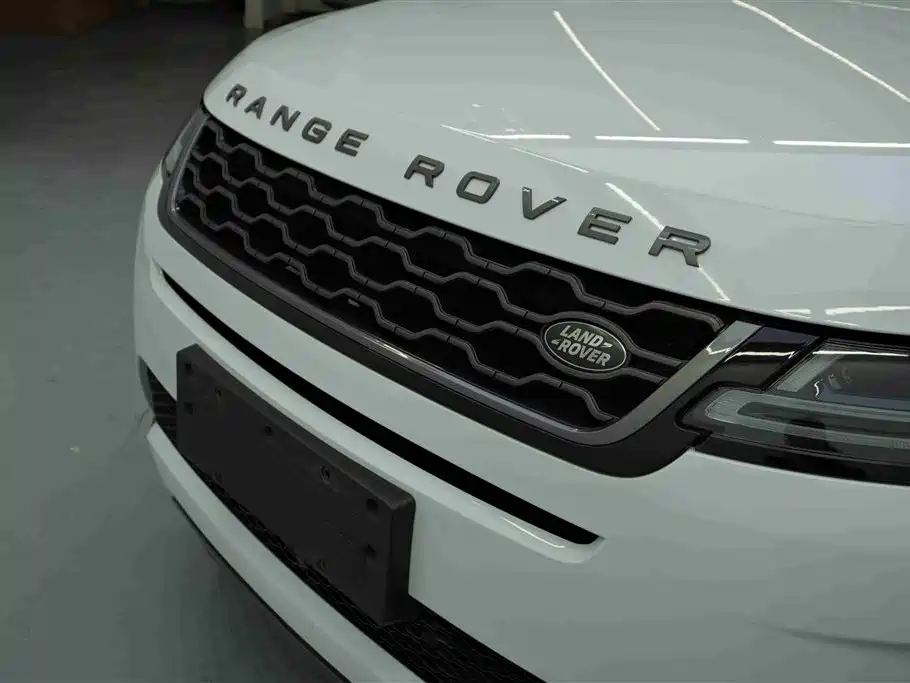 Land Rover Evoque — фото 23