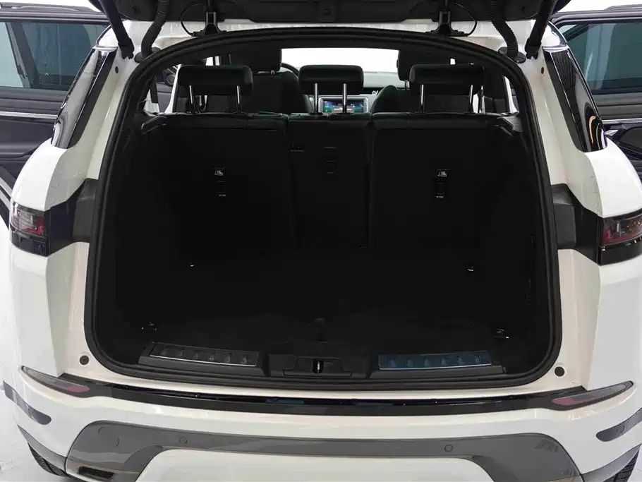 Land Rover Evoque — фото 27