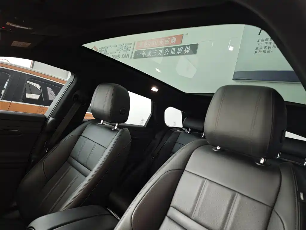 Land Rover Evoque — фото 29