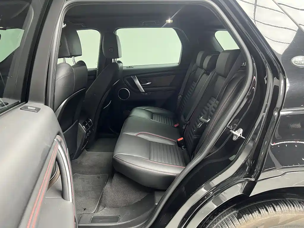 Land Rover Discovery Sport — фото 10