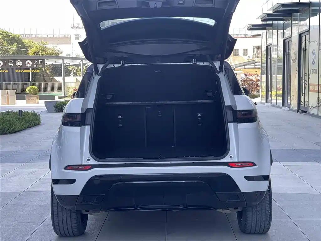 Land Rover Evoque — фото 20
