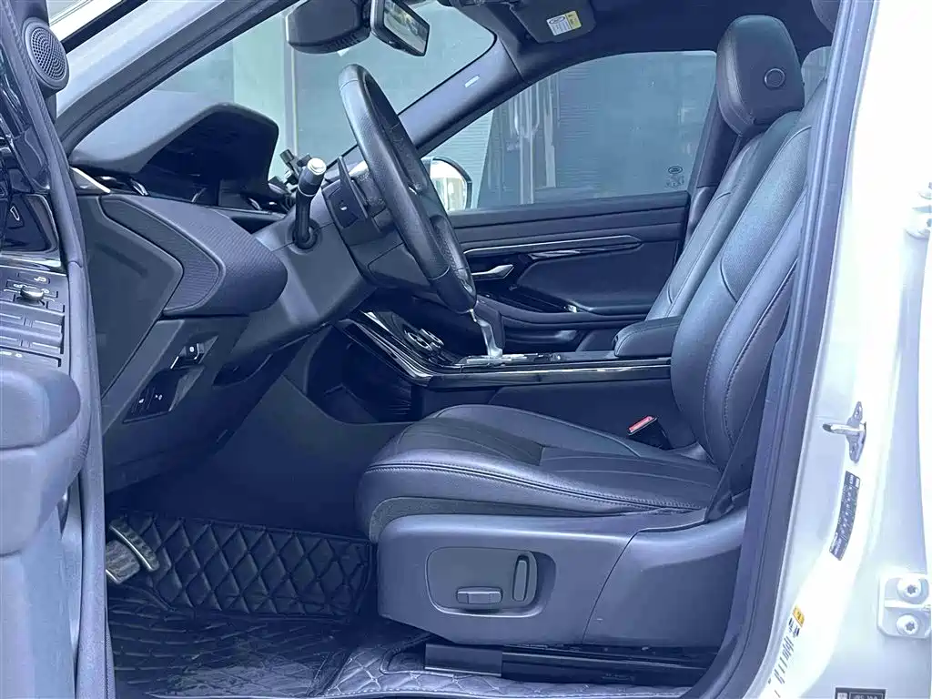 Land Rover Evoque — фото 5