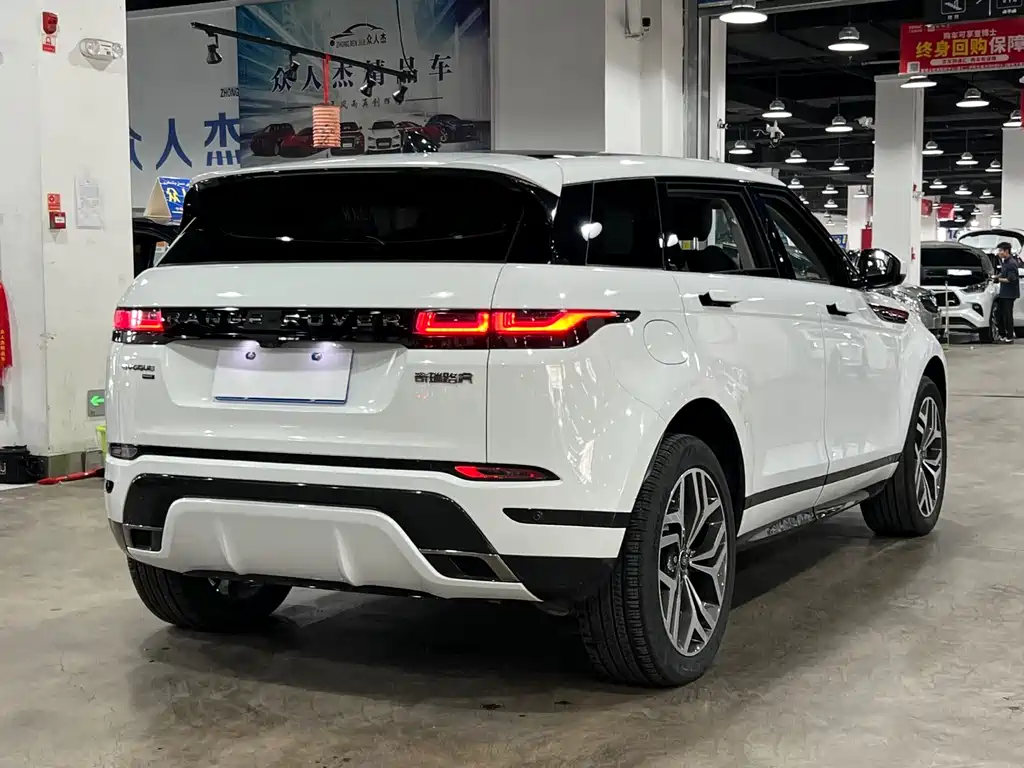 Land Rover Evoque — фото 6