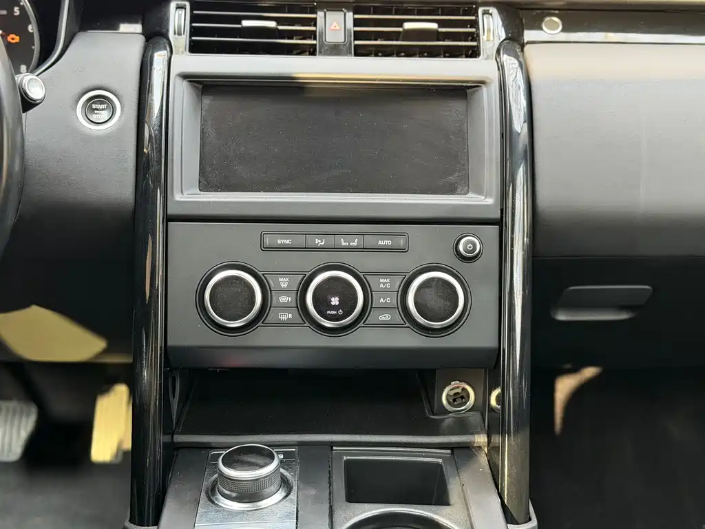 Land Rover Discovery — фото 10