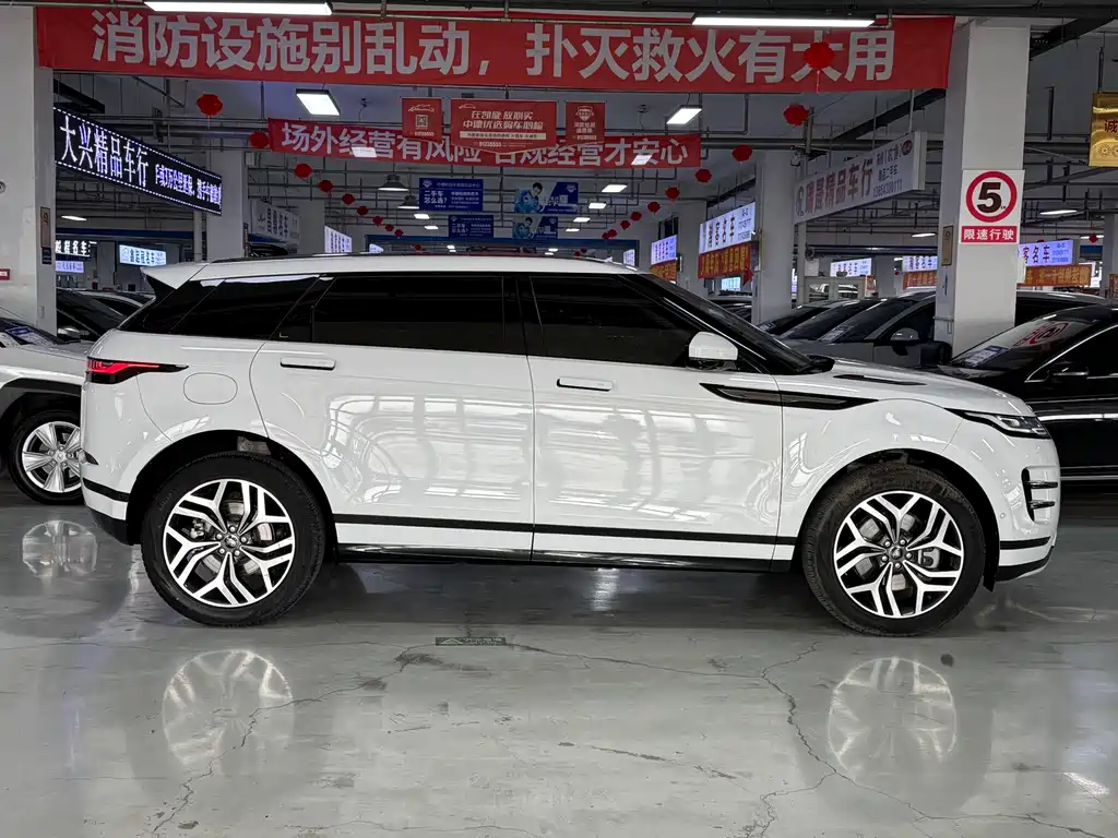 Land Rover Evoque — фото 5