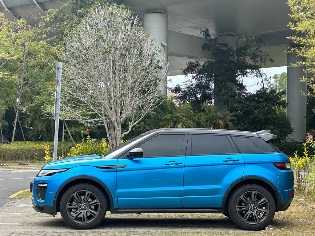 Land Rover Evoque — фото 7