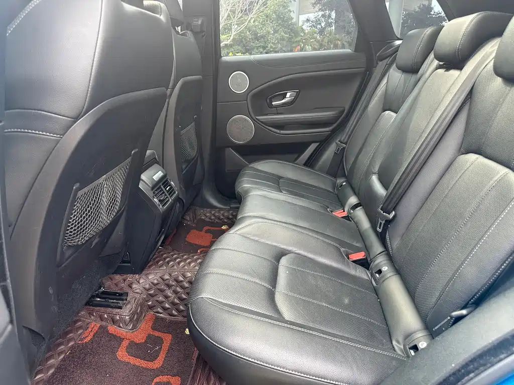 Land Rover Evoque — фото 10