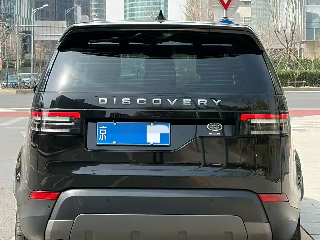 Land Rover Discovery — фото 17
