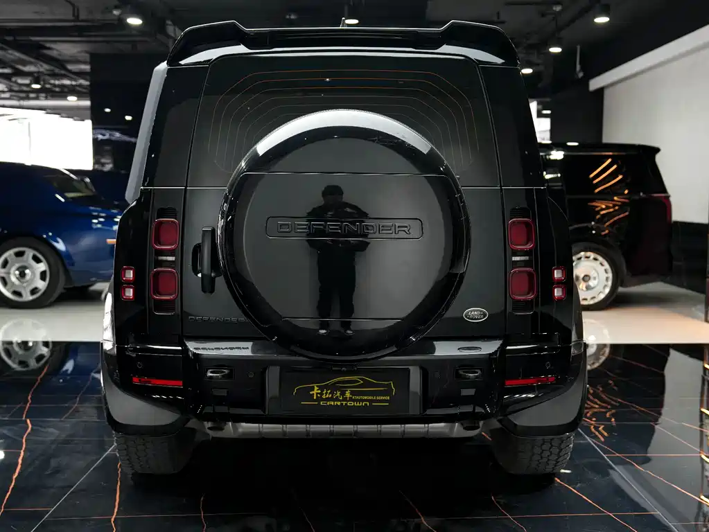 Land Rover Defender — фото 3