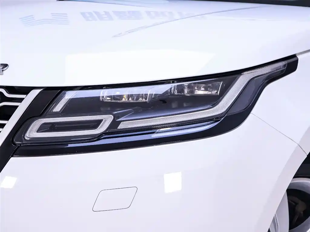 Land Rover Velar — фото 4