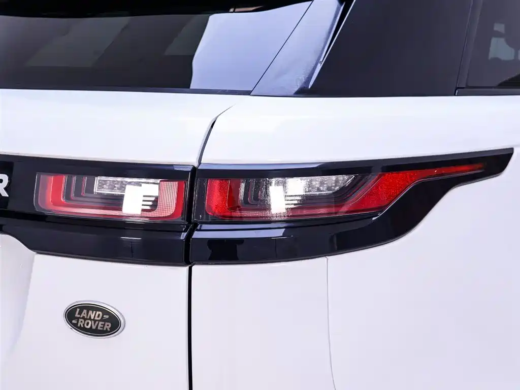 Land Rover Velar — фото 9