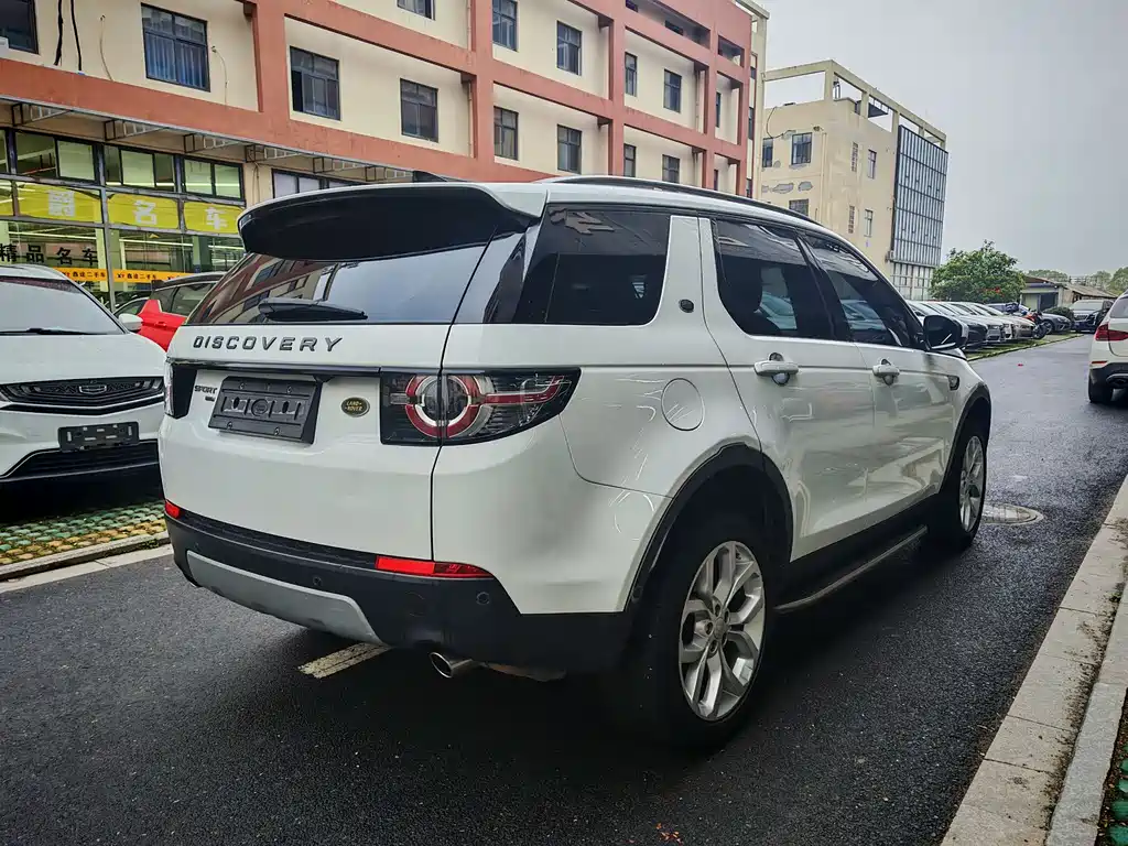 Land Rover Discovery Sport — фото 8