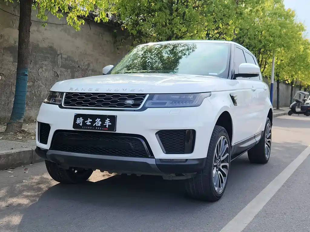 Land Rover Sport — фото 1