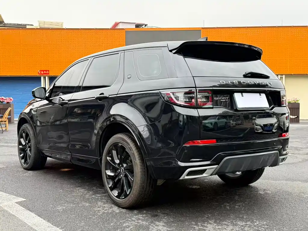 Land Rover Discovery Sport — фото 11