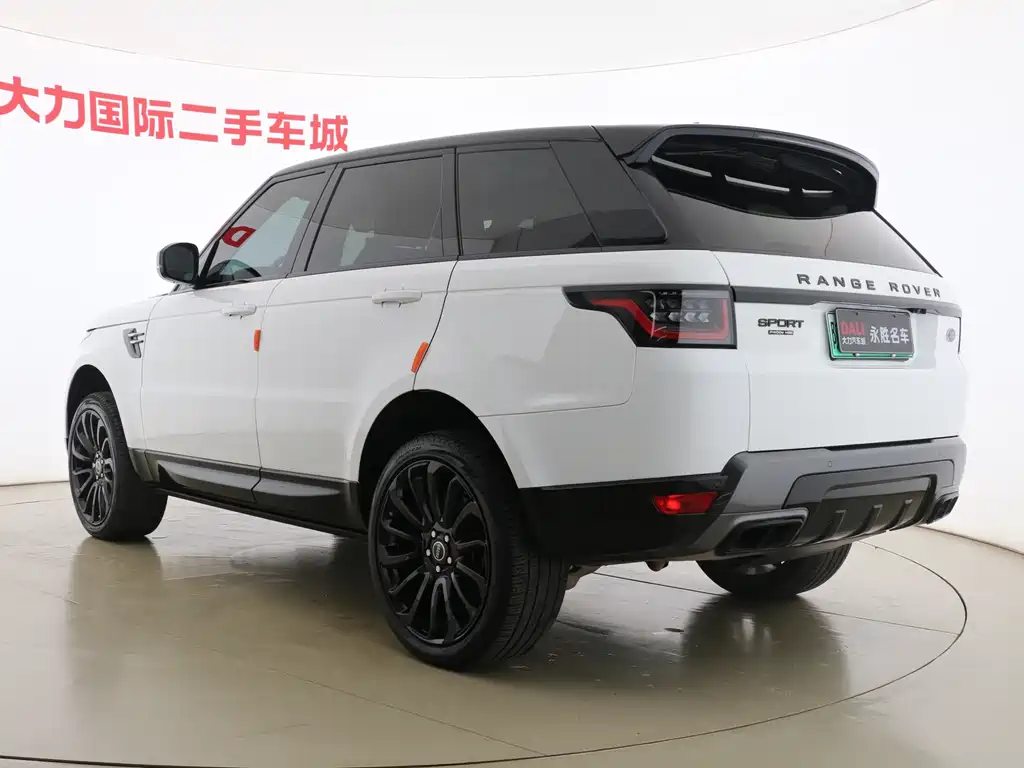 Land Rover Sport PHEV — фото 13