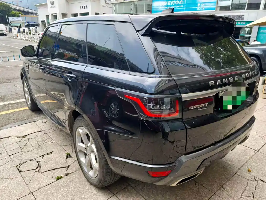 Land Rover Sport PHEV — фото 10