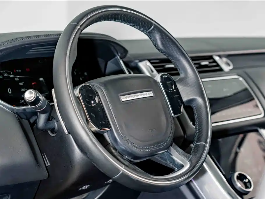 Land Rover Sport — фото 11