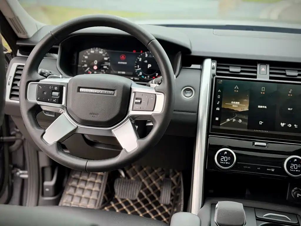 Land Rover Discovery — фото 15