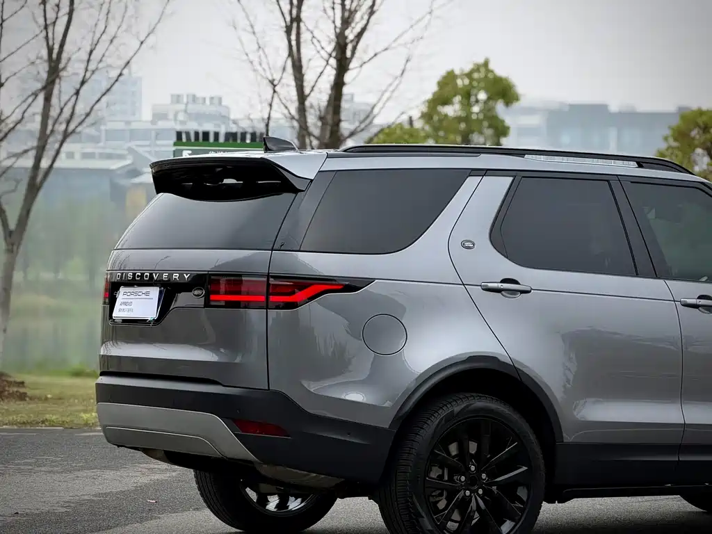 Land Rover Discovery — фото 8
