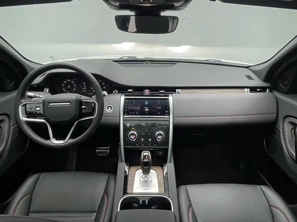 Land Rover Discovery Sport — фото 8