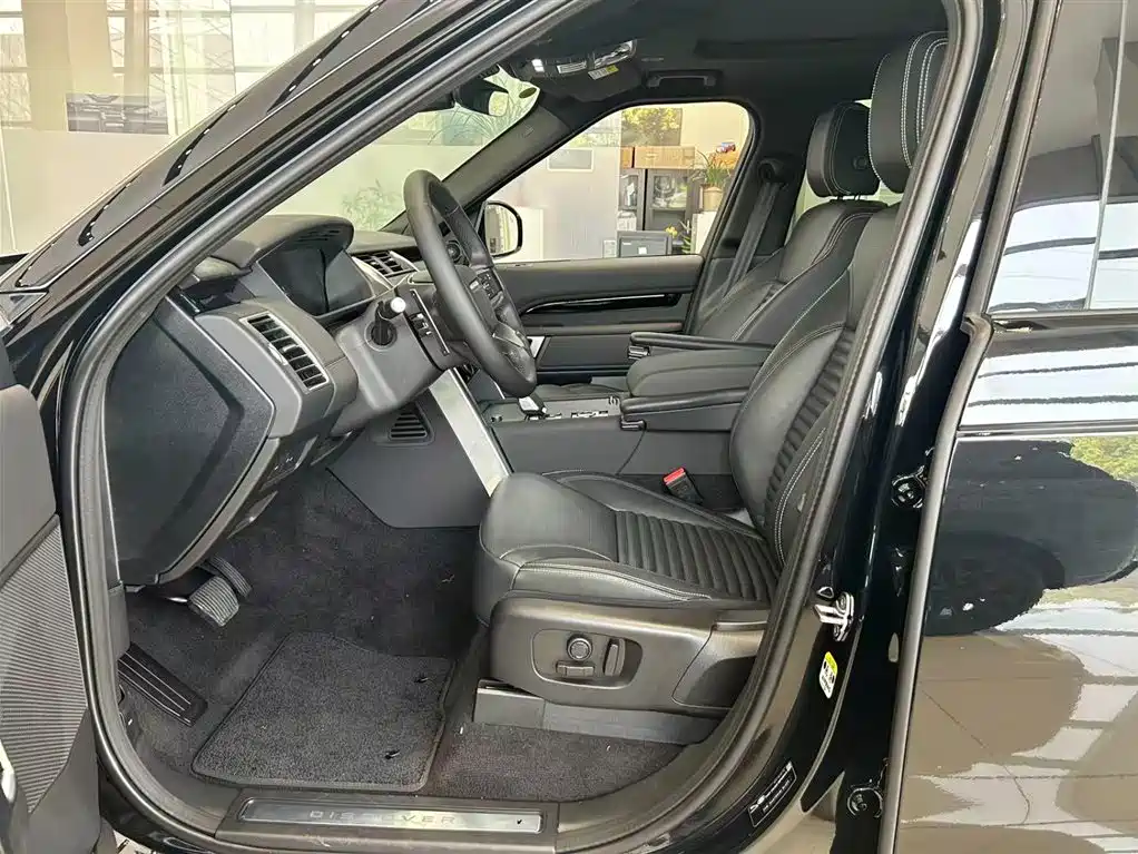 Land Rover Discovery — фото 10