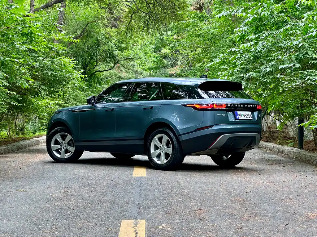 Land Rover Velar — фото 9