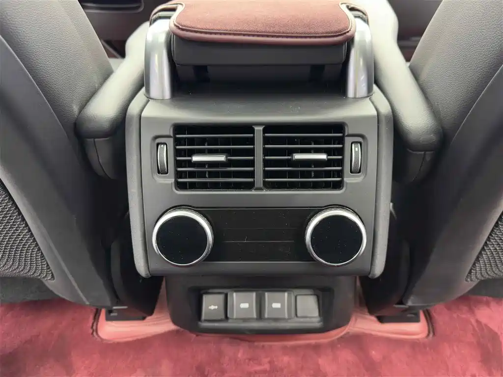 Land Rover Discovery — фото 11