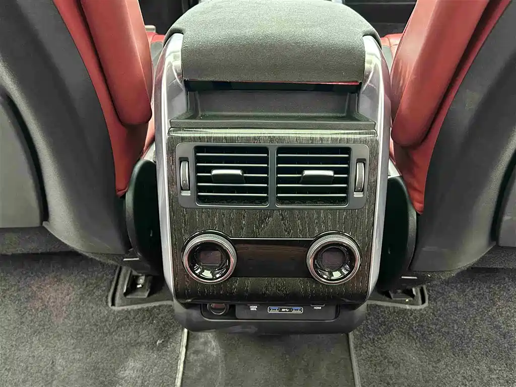Land Rover Sport — фото 11
