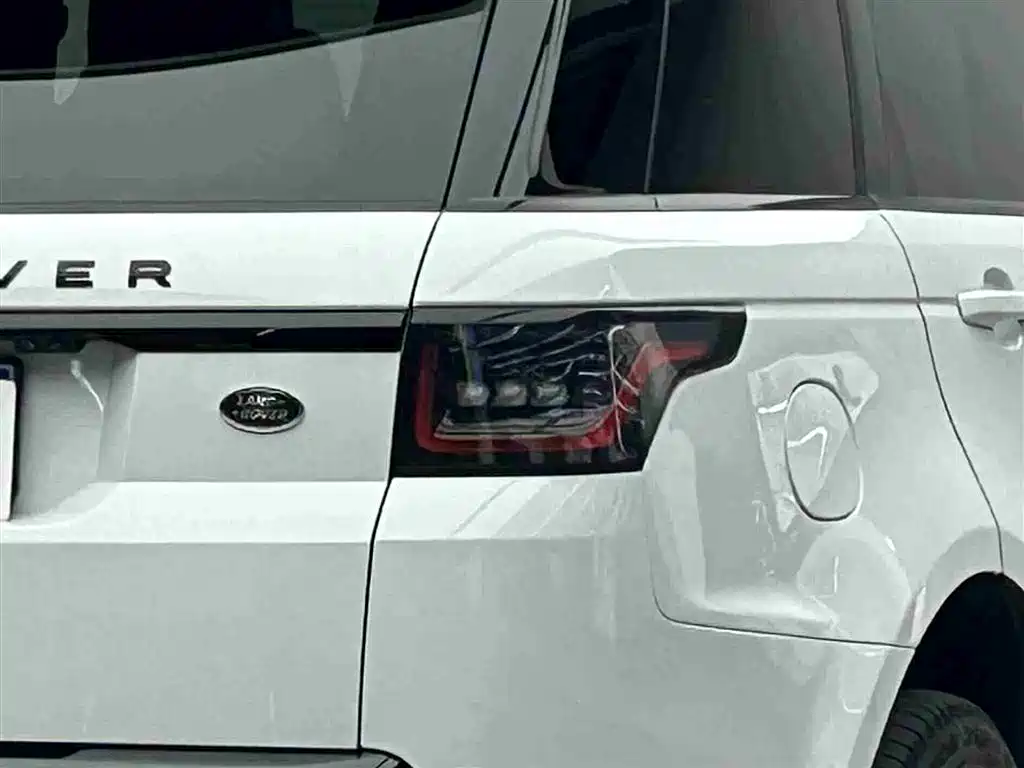 Land Rover Sport — фото 20