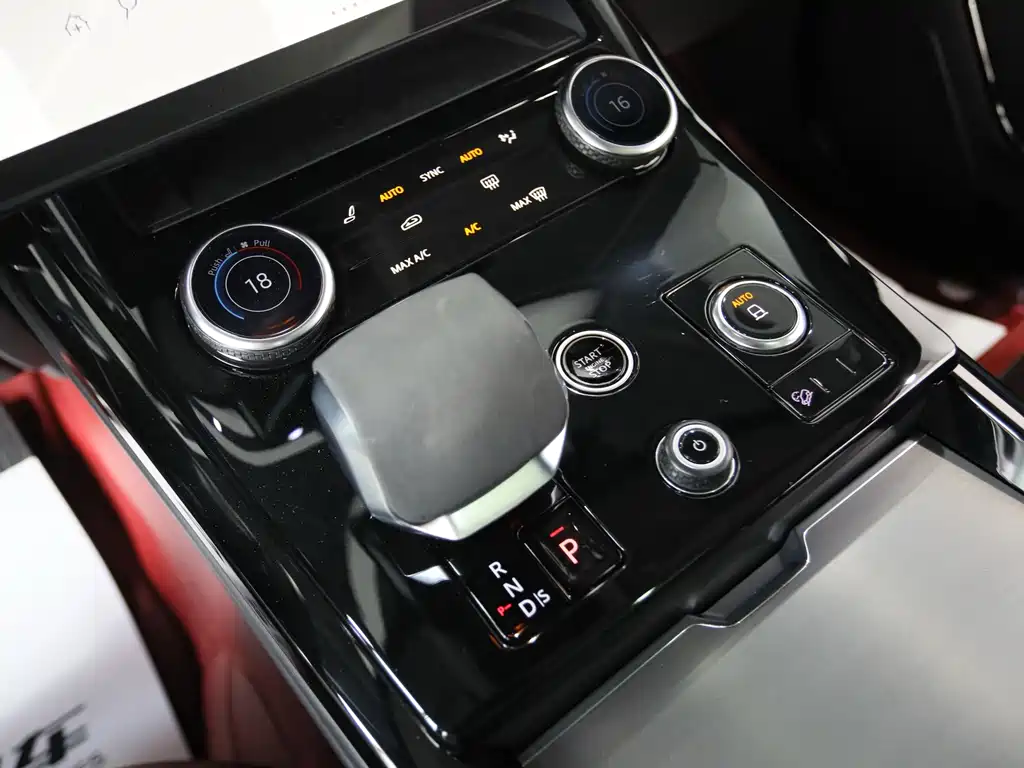 Land Rover Sport — фото 14