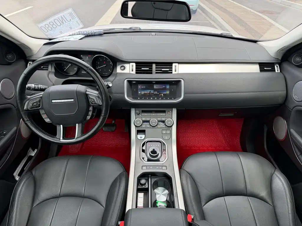 Land Rover Evoque — фото 14