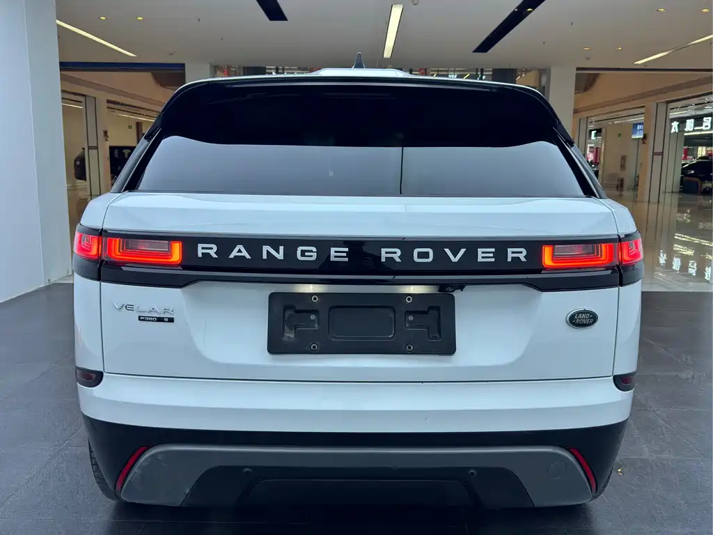 Land Rover Velar — фото 17