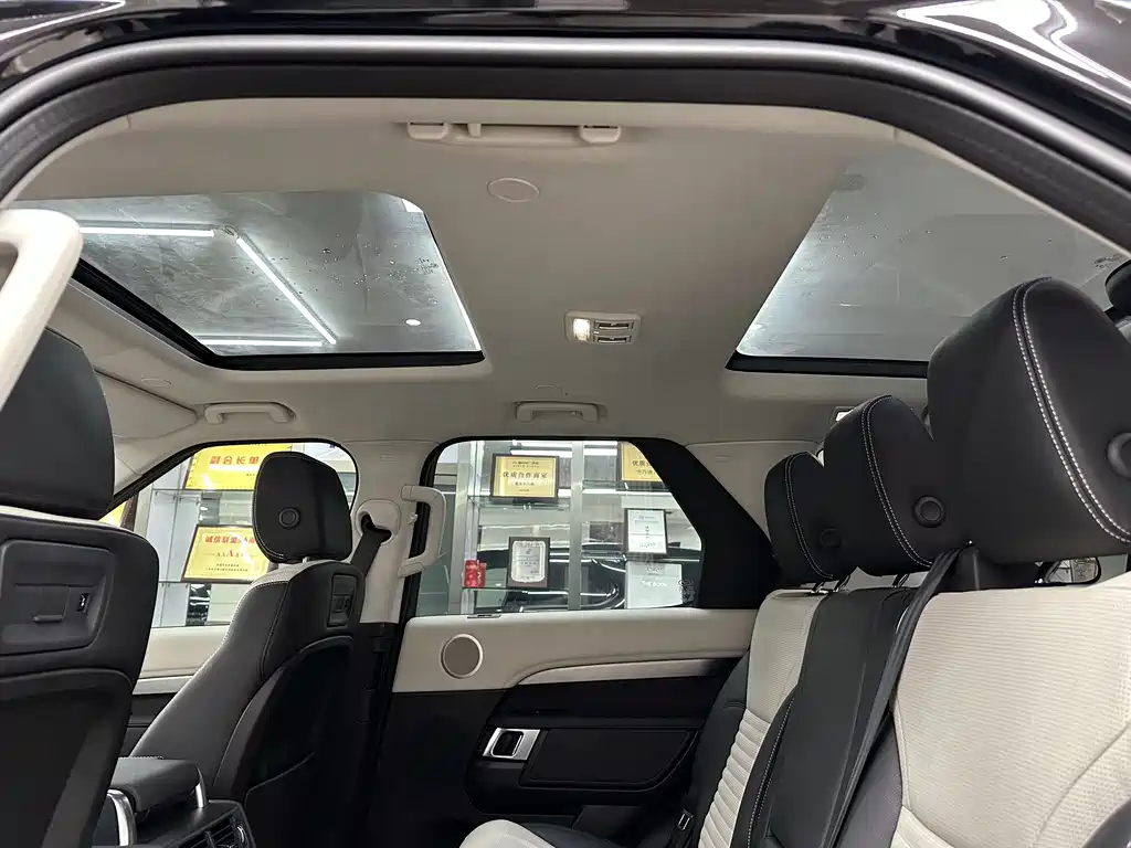 Land Rover Discovery — фото 13