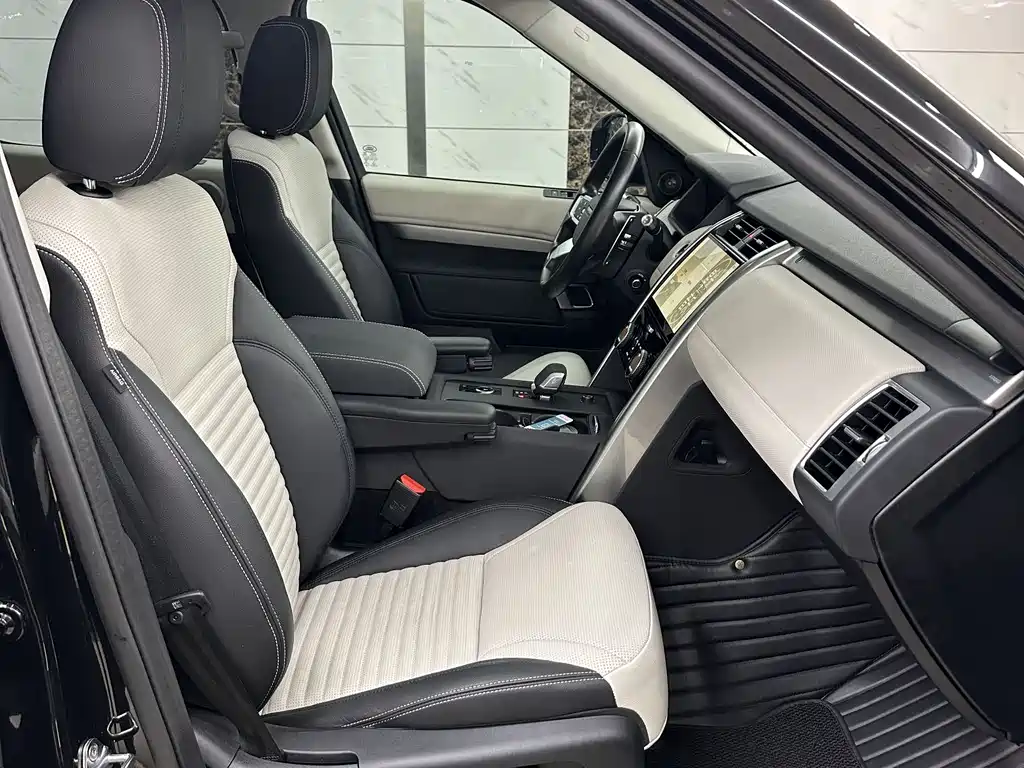 Land Rover Discovery — фото 14