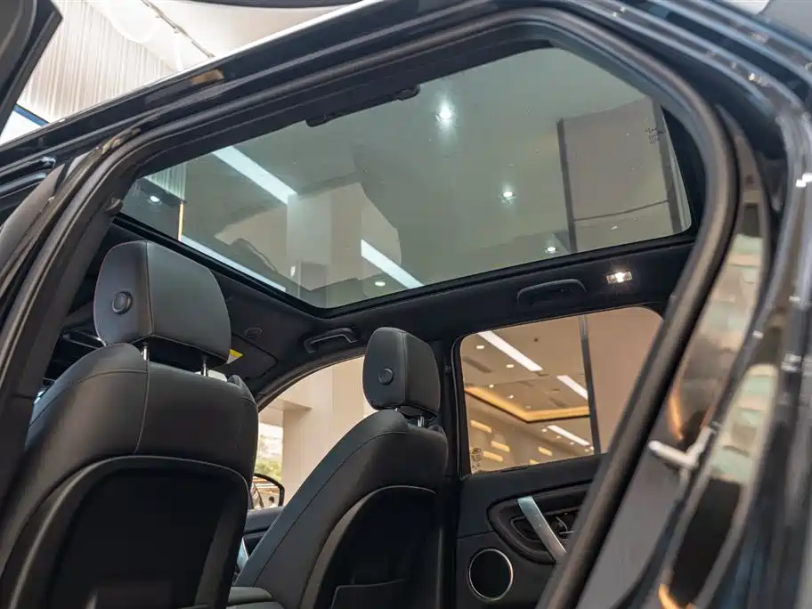Land Rover Discovery Sport — фото 17