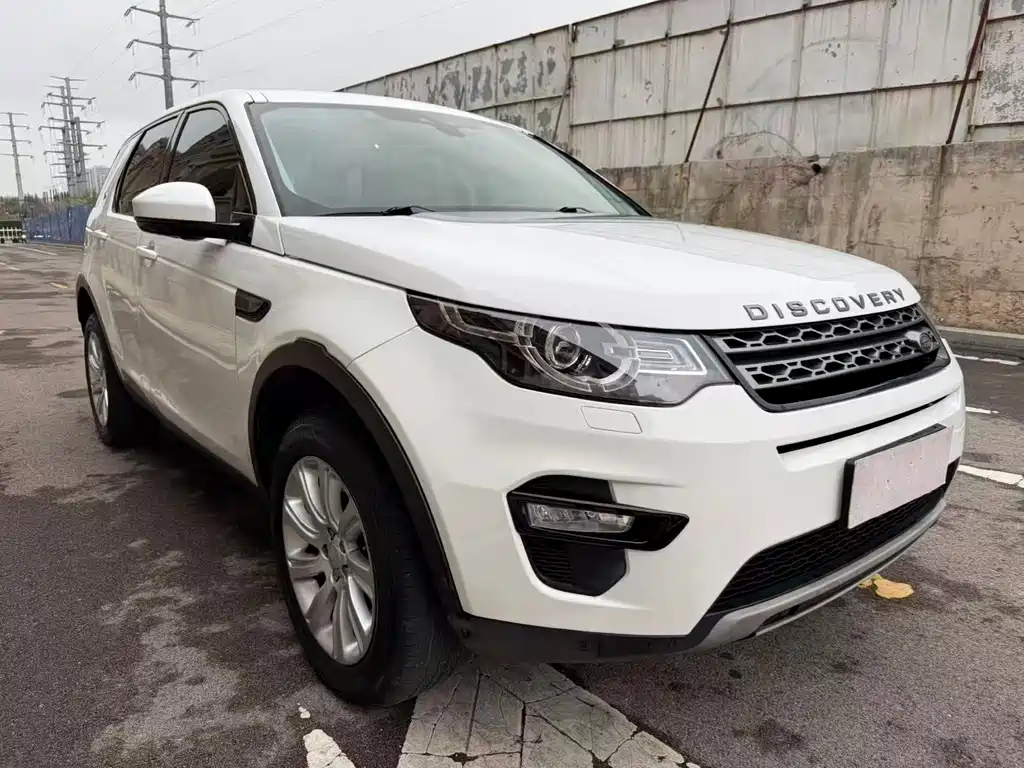 Land Rover Discovery Sport — фото 2