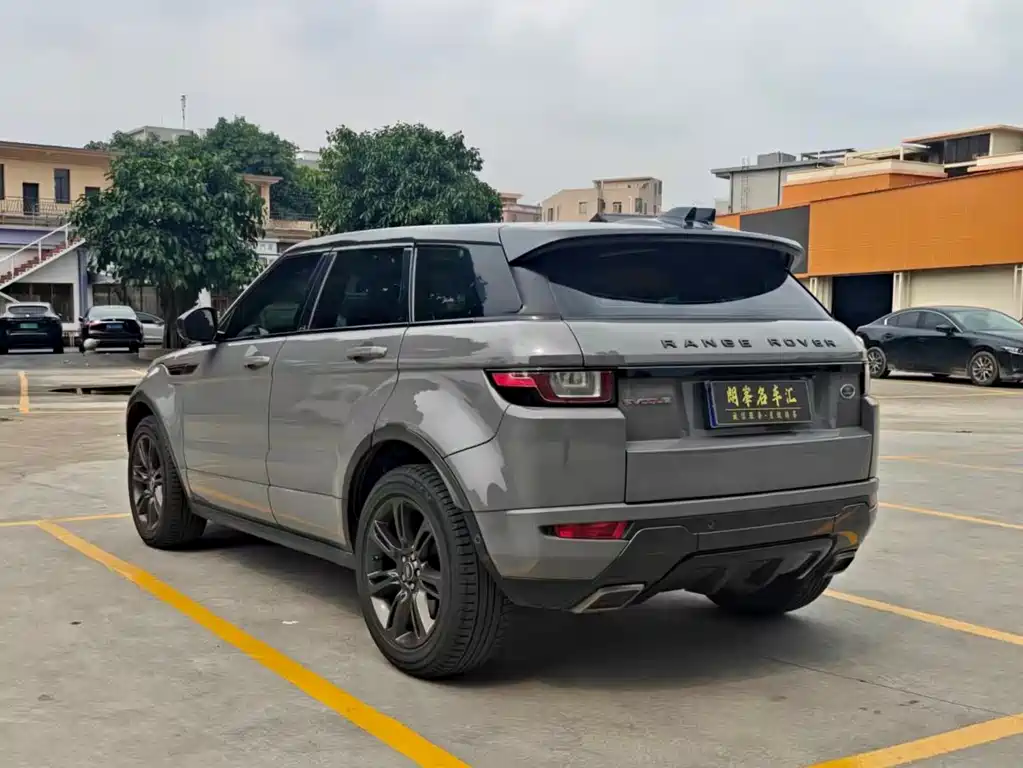 Land Rover Evoque — фото 4