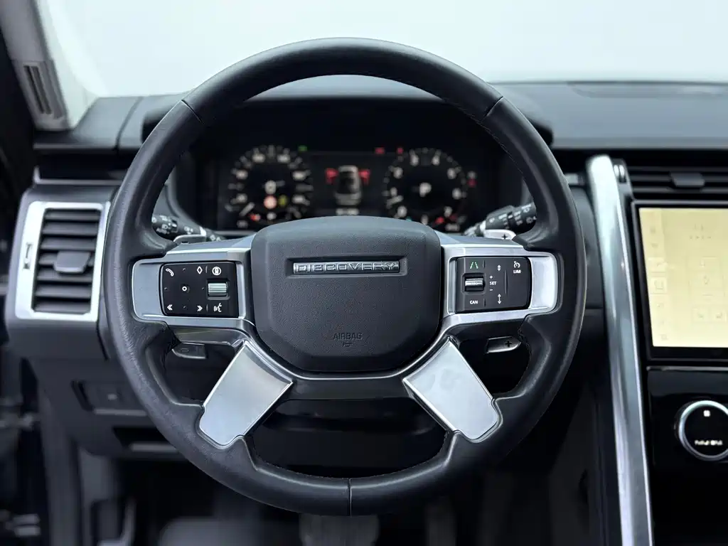 Land Rover Discovery — фото 20